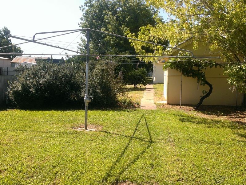 116 Warne Street, Wellington NSW 2820