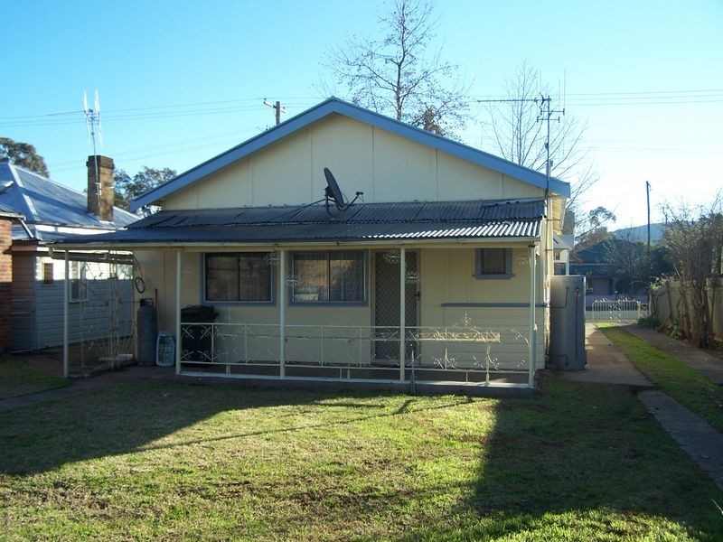 84 Thornton Street, Wellington NSW 2820