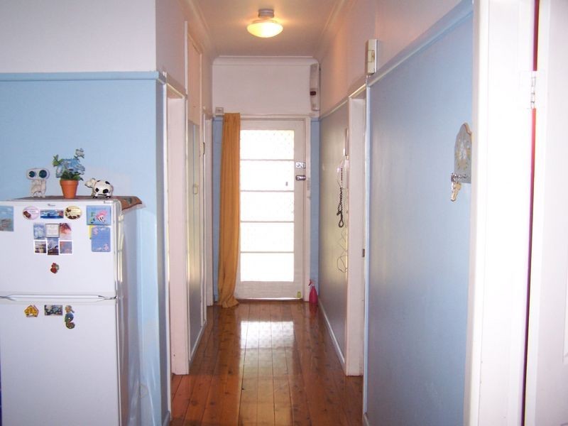 9 Charles Street, Wellington NSW 2820