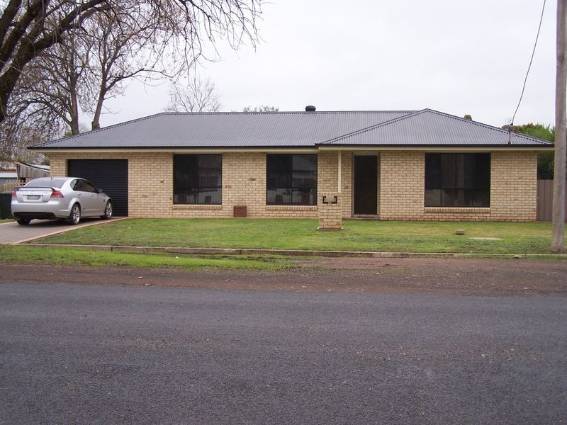 40 Raymond Street, Wellington NSW 2820