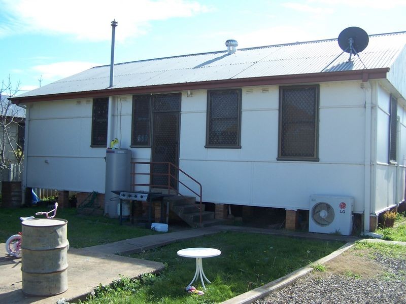 7 Glasson Street, Wellington NSW 2820