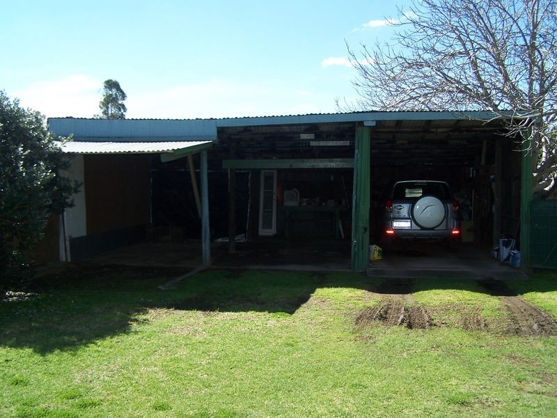 74 Montefiores street, Wellington NSW 2820