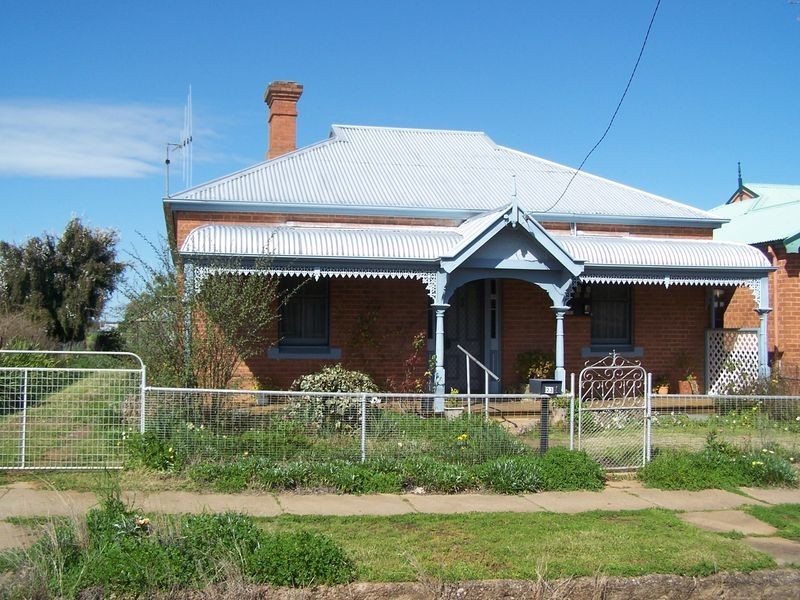 23 Maxwell Street, Wellington NSW 2820
