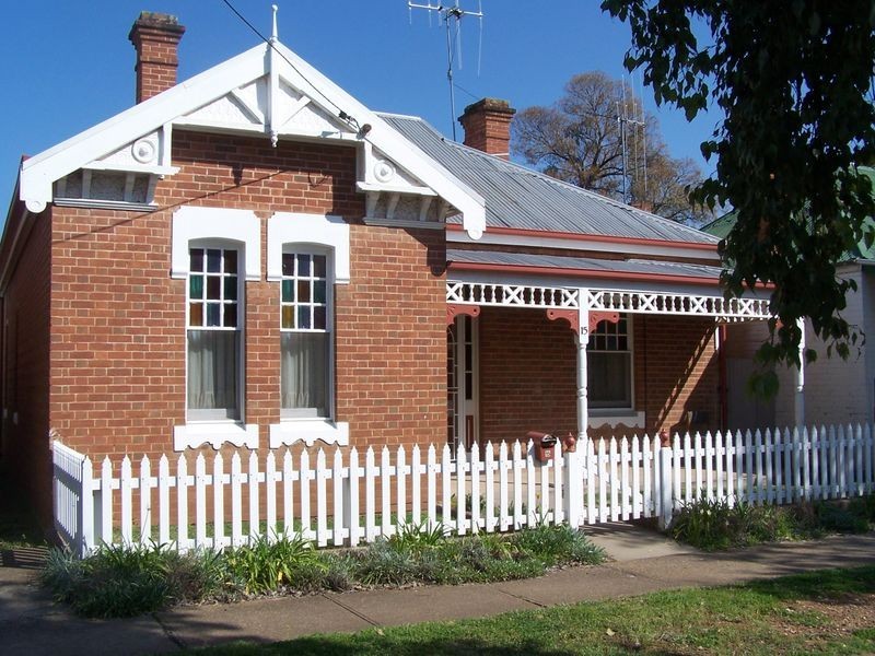 15 Percy Street, Wellington NSW 2820