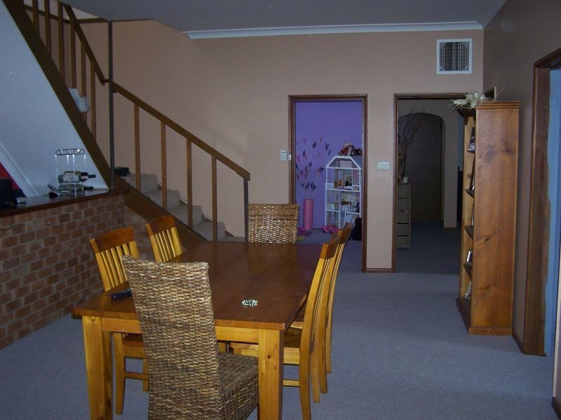 34 Whiteley Street, Wellington NSW 2820