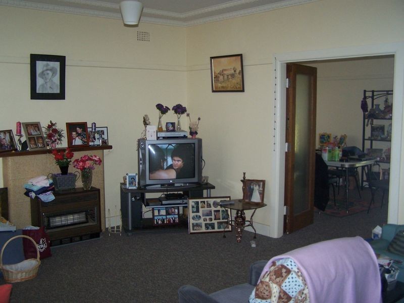 123 Warne Street, Wellington NSW 2820