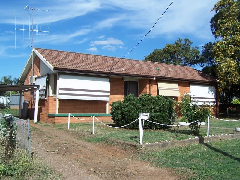 4 William Street, Wellington NSW 2820