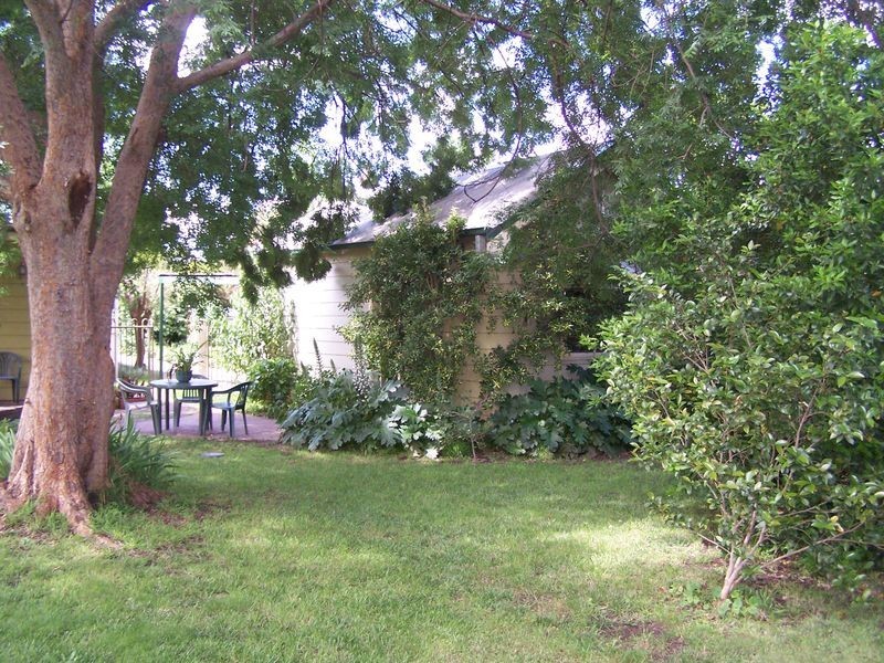 13 Gisborne Street, Wellington NSW 2820