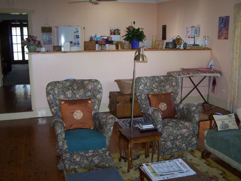 13 Gisborne Street, Wellington NSW 2820