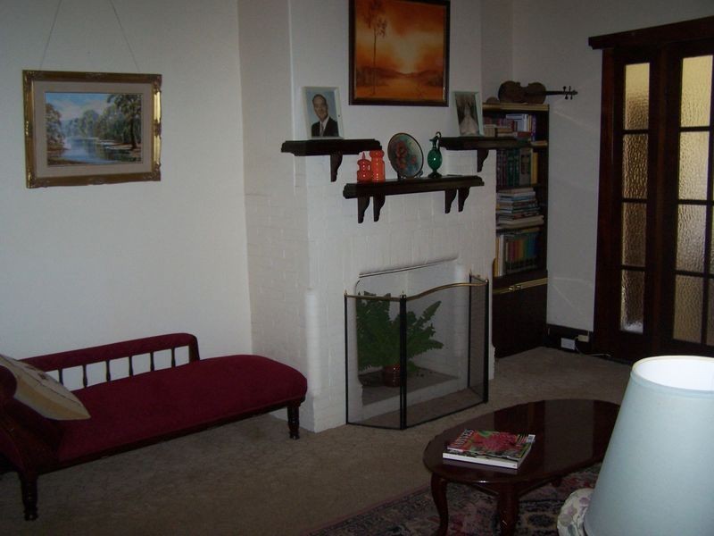 13 Gisborne Street, Wellington NSW 2820