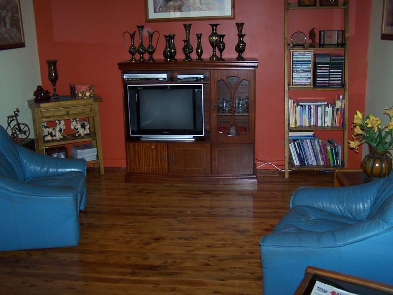 42 Raymond Street, Wellington NSW 2820