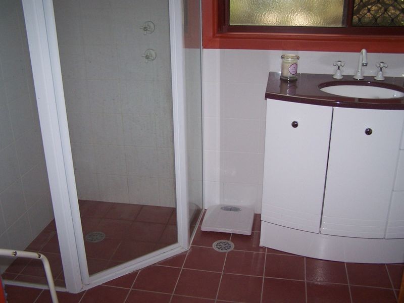 42 Raymond Street, Wellington NSW 2820