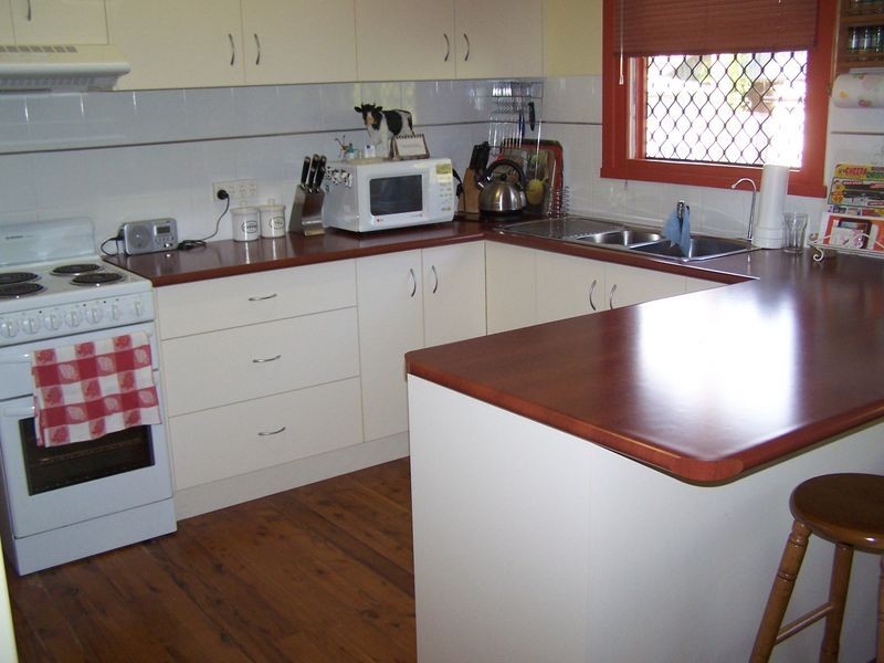 42 Raymond Street, Wellington NSW 2820