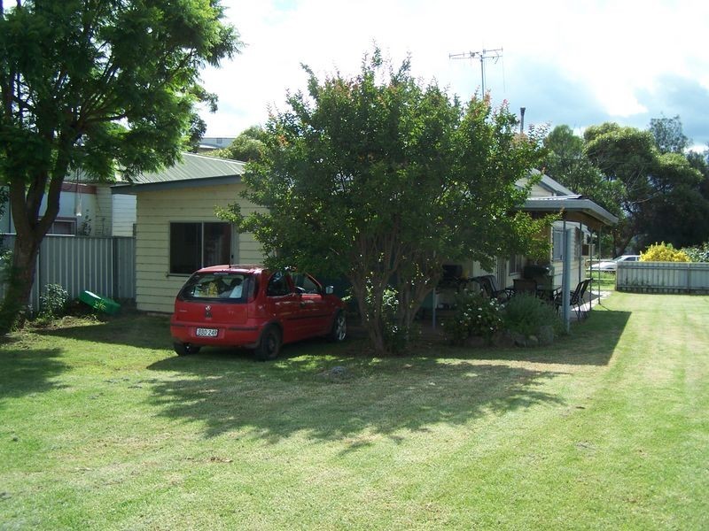5 Kennard Street, Wellington NSW 2820