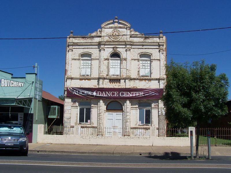 105 Lee Street, Wellington NSW 2820