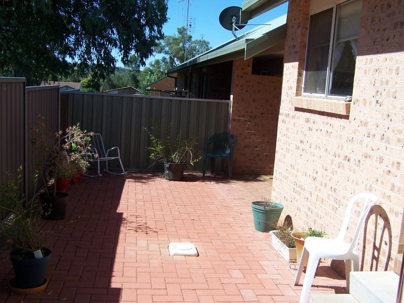 6/153 Gisborne Street, Wellington NSW 2820
