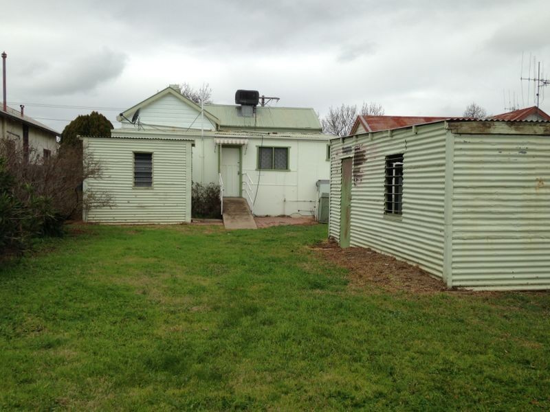 157 Percy Street, Wellington NSW 2820