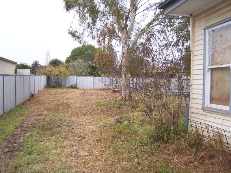 100 Simpson Street, Wellington NSW 2820