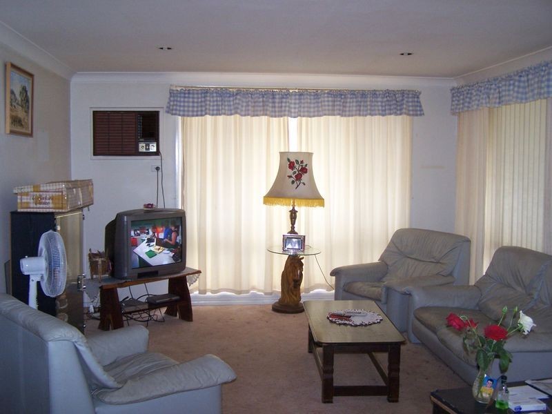 148 Whiteley Street, Wellington NSW 2820