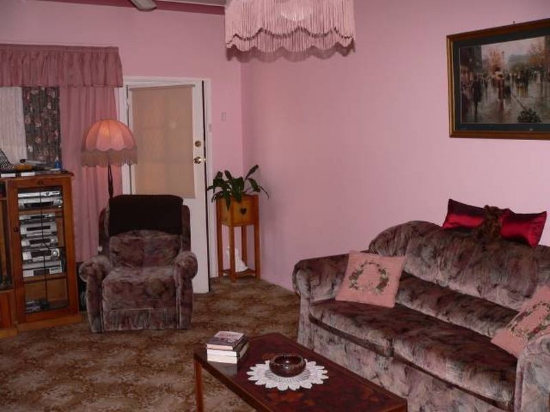 55 & 57 Whiteley Street, Wellington NSW 2820