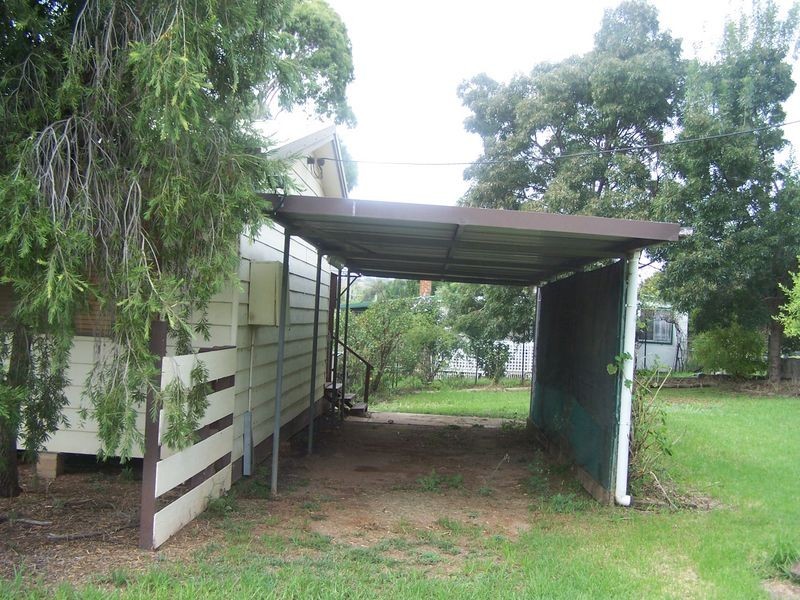 20 Railway Parade, Mumbil NSW 2820