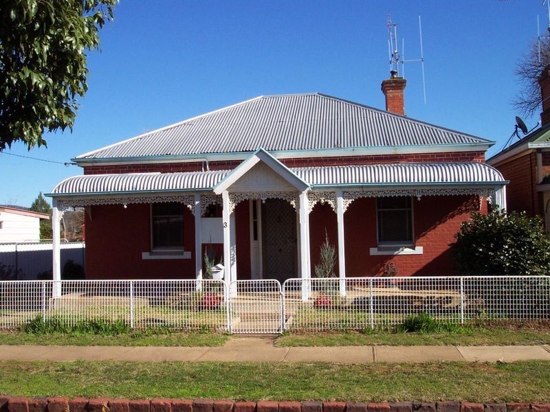 3 Percy Street, Wellington NSW 2820