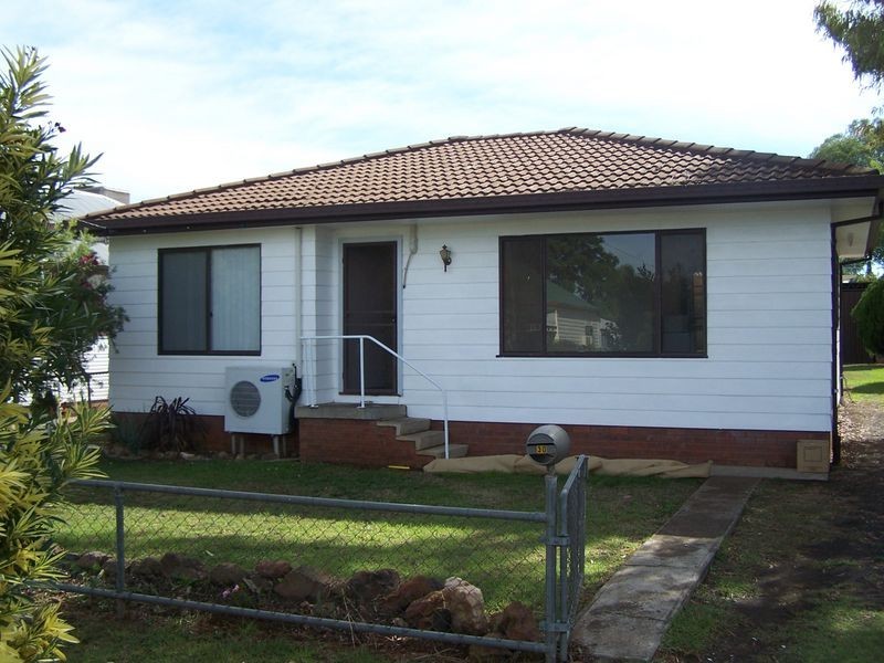 30 Short Street, Wellington NSW 2820