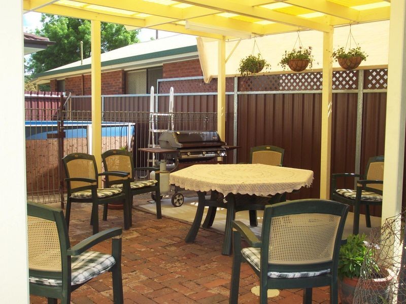 112 Gobolion Street, Wellington NSW 2820