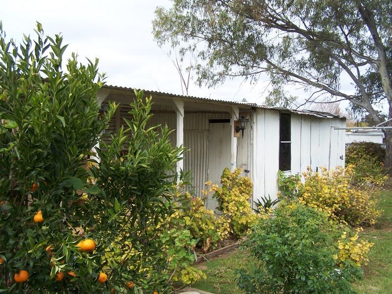67 Whiteley Street, Wellington NSW 2820