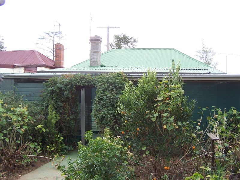 67 Whiteley Street, Wellington NSW 2820
