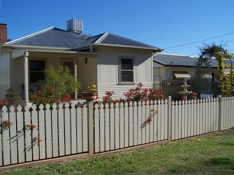 35 Clive Street, Wellington NSW 2820