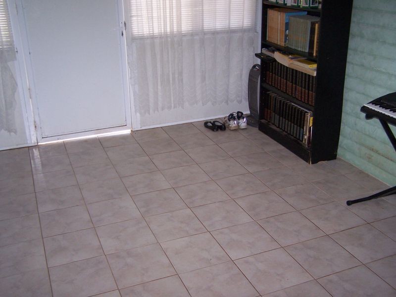 83 Zouch Street, Wellington NSW 2820