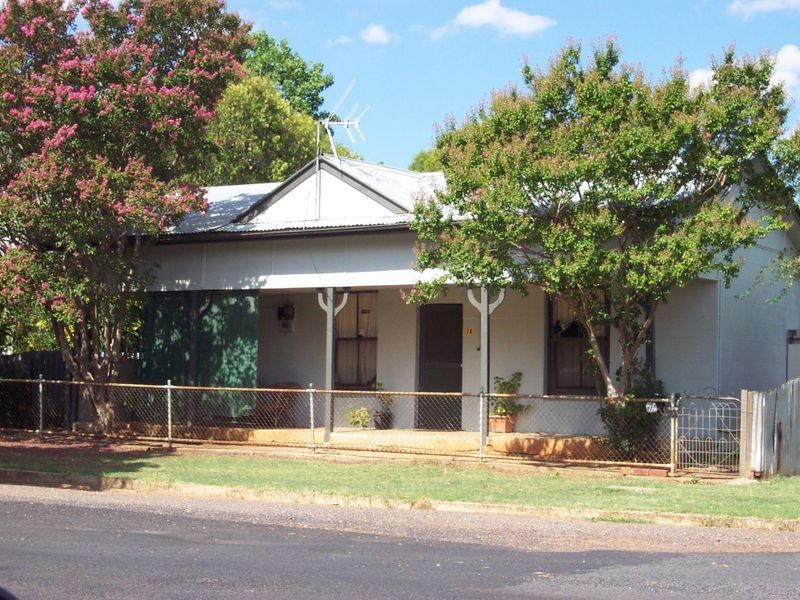 74 Thornton Street, Wellington NSW 2820