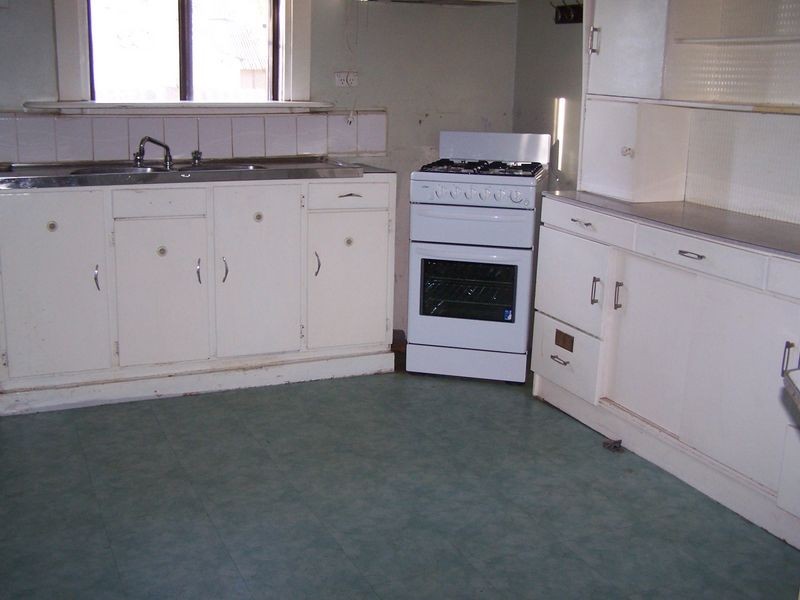 56 Arthur Street, Wellington NSW 2820