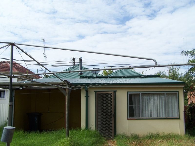 74 Gisborne Street, Wellington NSW 2820