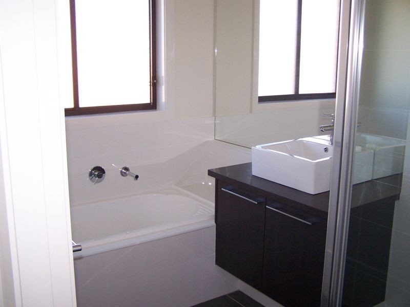 10 King Street, Wellington NSW 2820