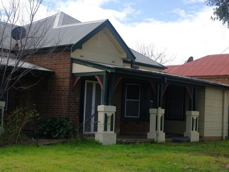 92-94 Warne Street, Wellington NSW 2820