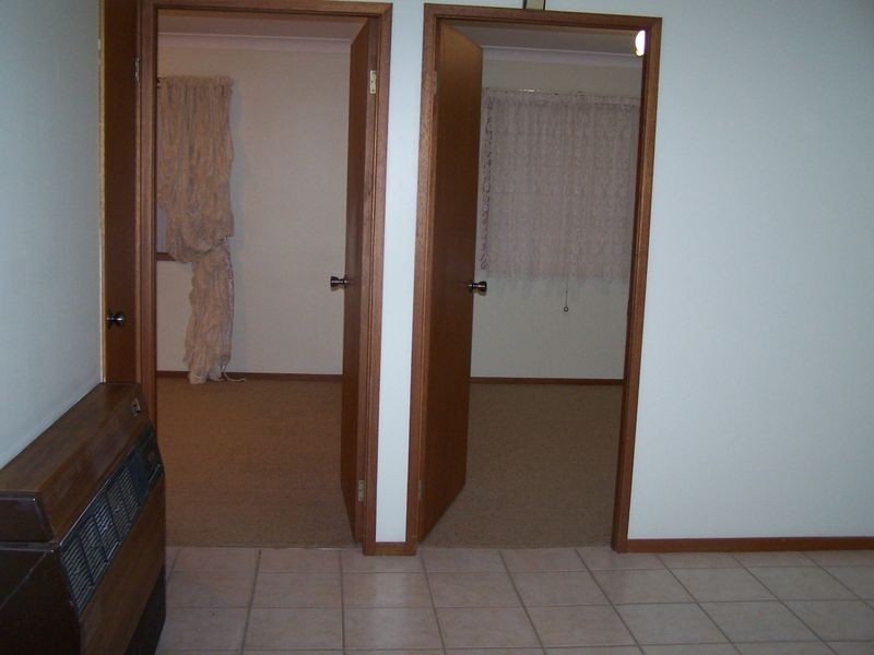 124-126 Simpson Street, Wellington NSW 2820