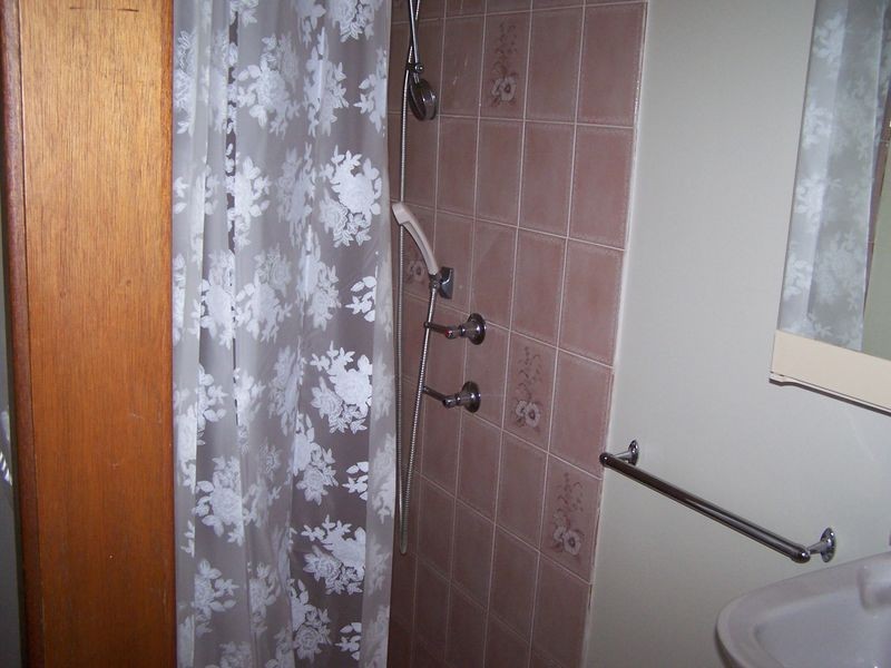 124-126 Simpson Street, Wellington NSW 2820