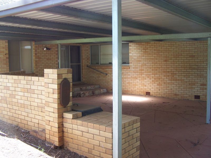 49 Marsh Street, Wellington NSW 2820
