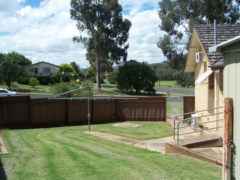 49 Marsh Street, Wellington NSW 2820
