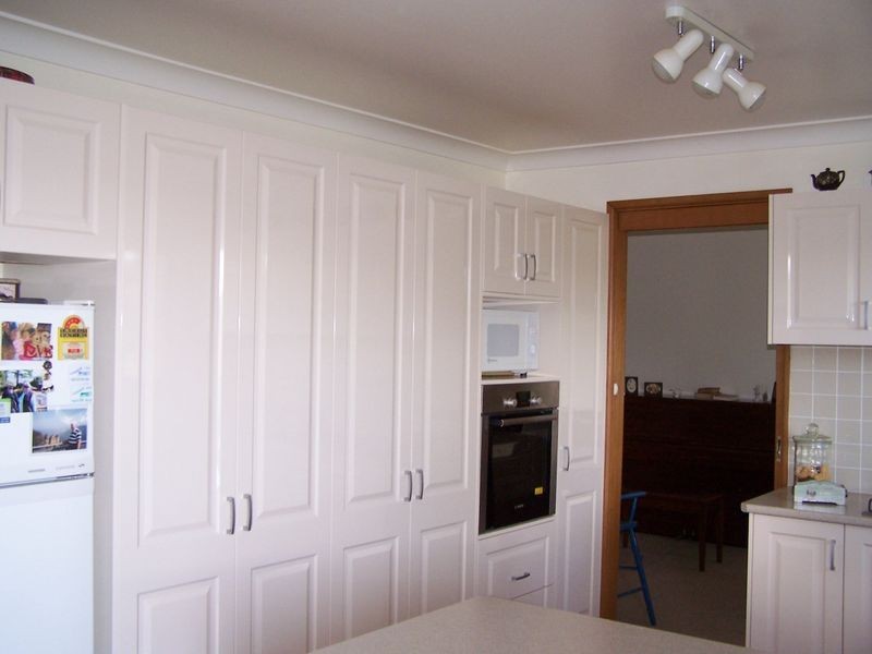 8 Riverview Avenue, Wellington NSW 2820