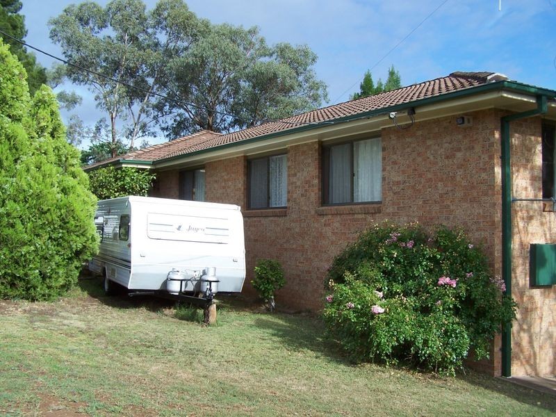 8 Riverview Avenue, Wellington NSW 2820