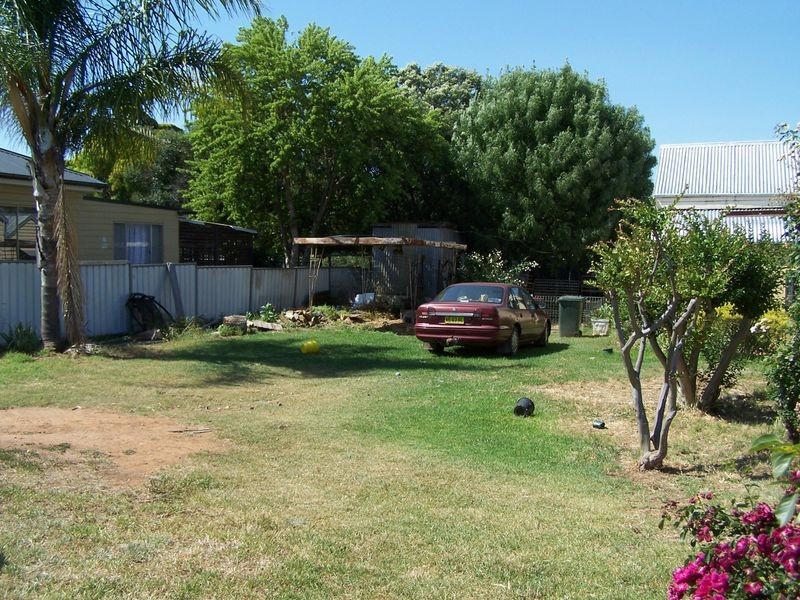 13 Simpson Lane, Wellington NSW 2820