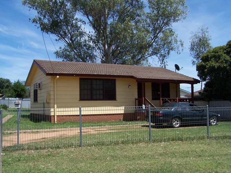 3 Marsh Street, Wellington NSW 2820