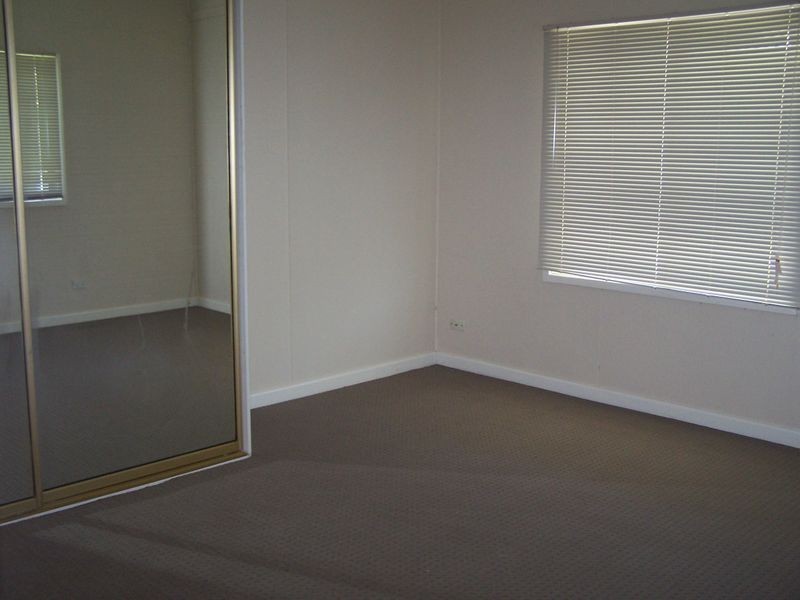 10 Montefiores Street, Wellington NSW 2820
