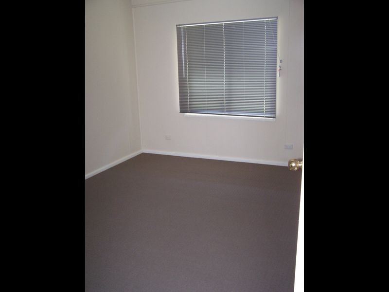 10 Montefiores Street, Wellington NSW 2820