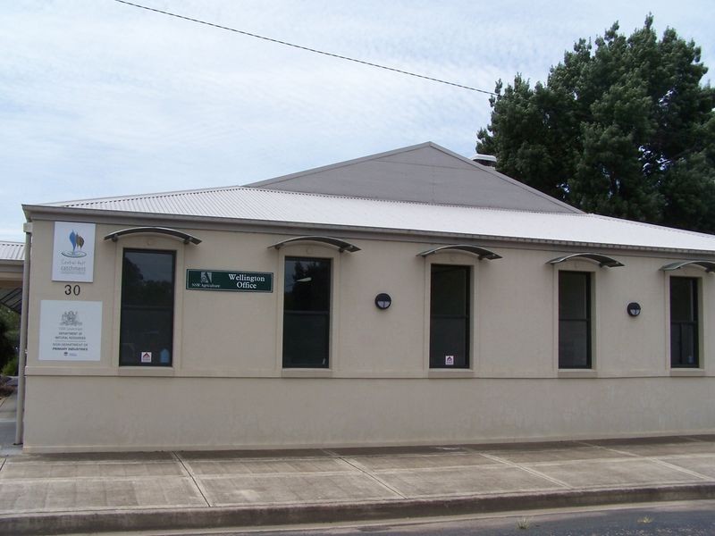 30 Warne Street, Wellington NSW 2820