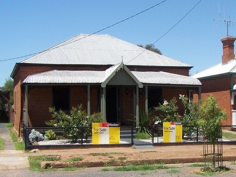 196 Percy Street, Wellington NSW 2820