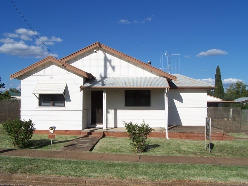 144 Arthur Street, Wellington NSW 2820
